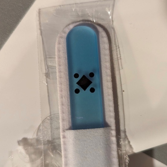 (3/30$) DECO MIAMI GLASS NAIL FILE - Picture 2 of 3